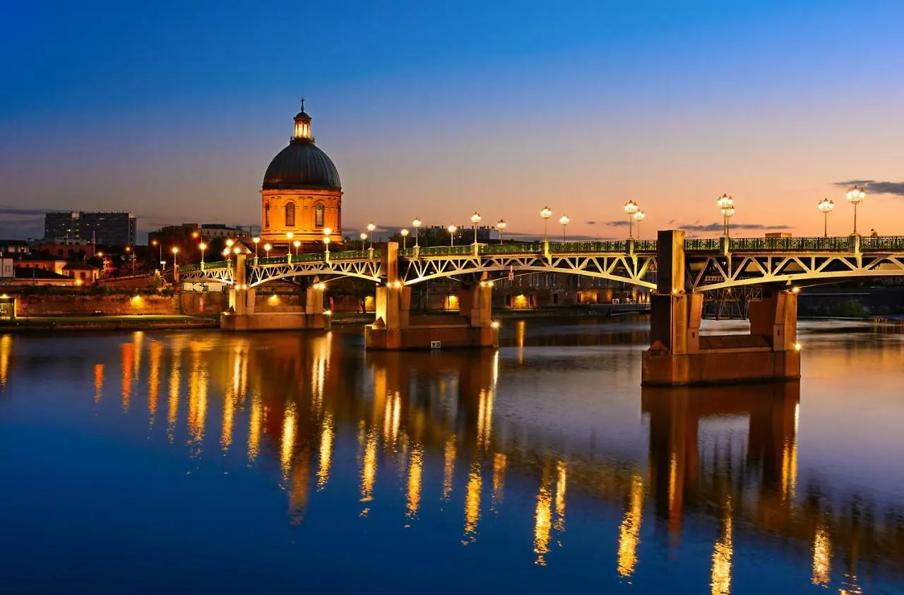 Apartment Toulouse Duplex Place Du Capitole France